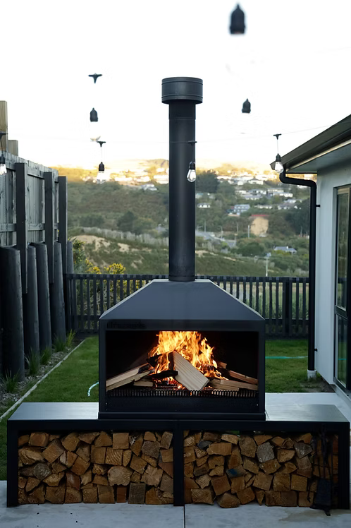 Ablaze Freestanding 900 Fireplace & Plinth 