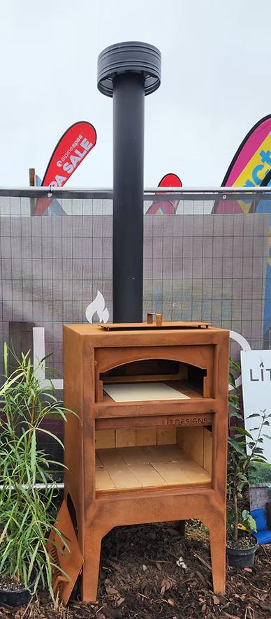 Corten Steel Outdoor Firebake Pizza Oven