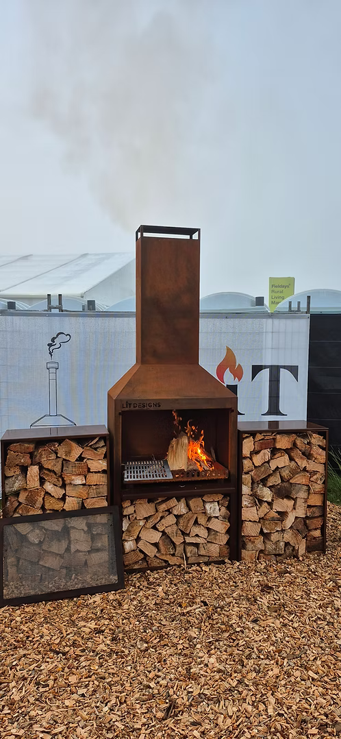 Classic Corten 900 Fireplace Package, Grill & Door