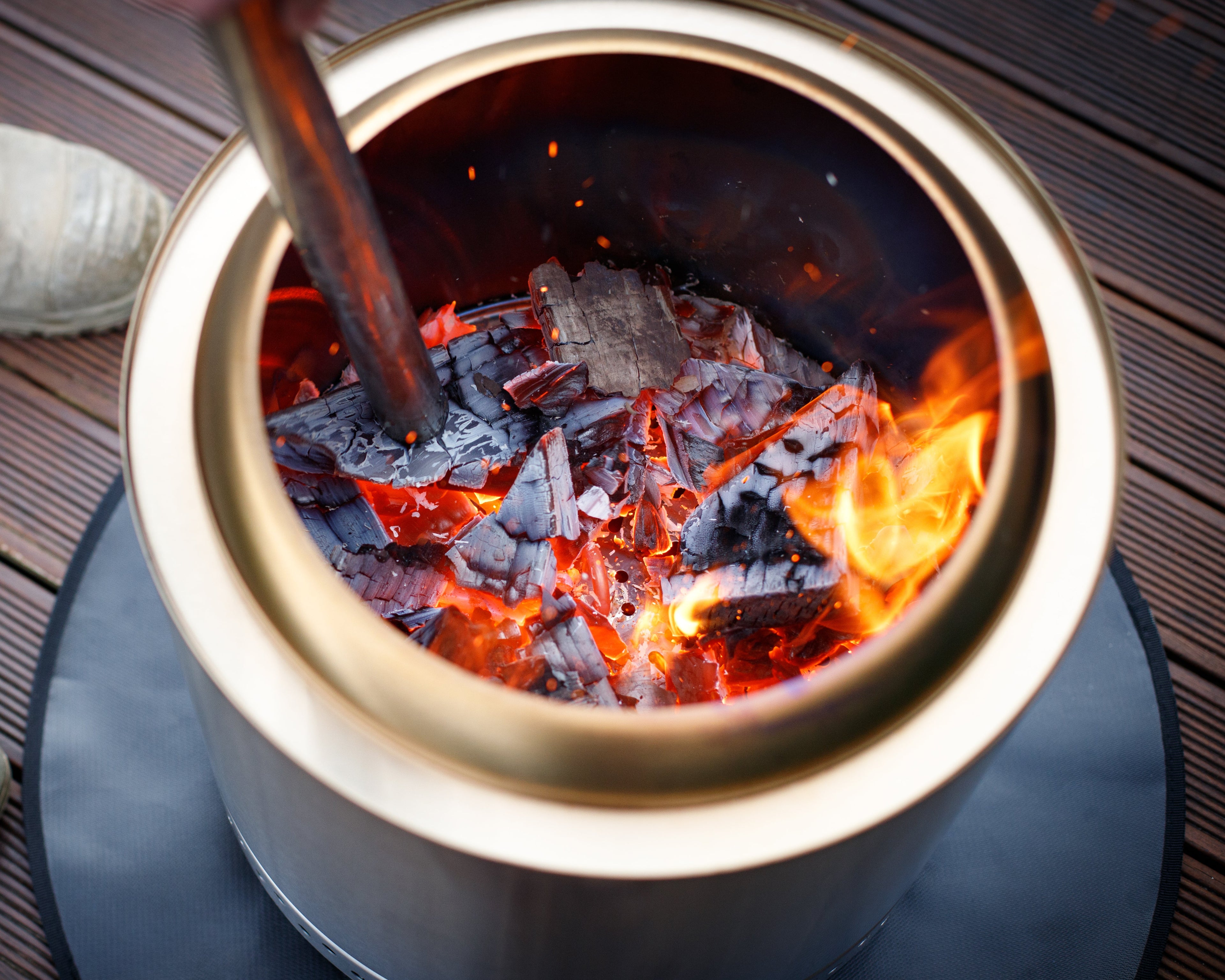 CleanBurn® Lite 380 Smokeless Fire Pit